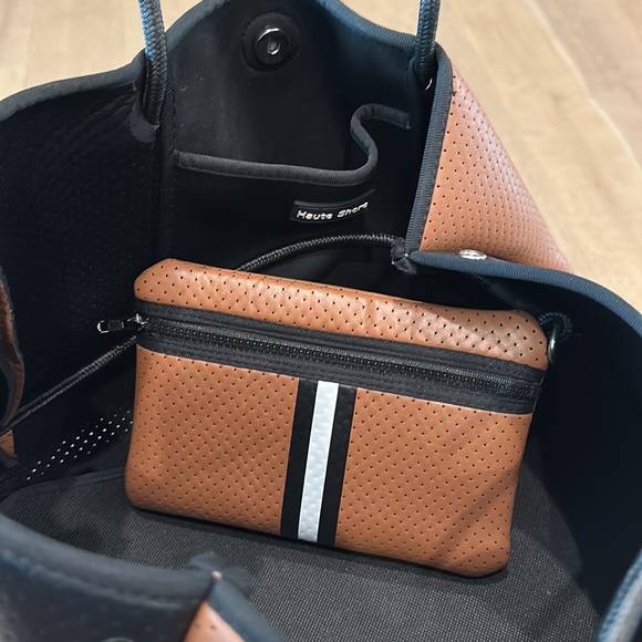 Haute Shore large bag and mini pouch - Picture 4 of 5